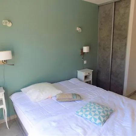 - Maison Recente Avec Piscine Privative Dans Un Quartier Tres Calme Meschers-sur-Gironde