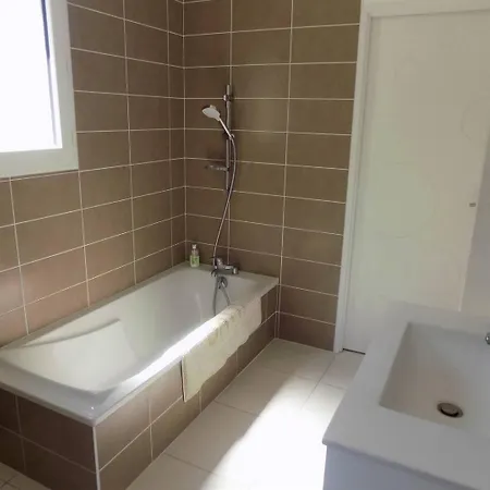 Villa - Maison Recente Avec Piscine Privative Dans Un Quartier Tres Calme Meschers-sur-Gironde