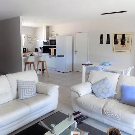 Вилла - Maison Recente Avec Piscine Privative Dans Un Quartier Tres Calme