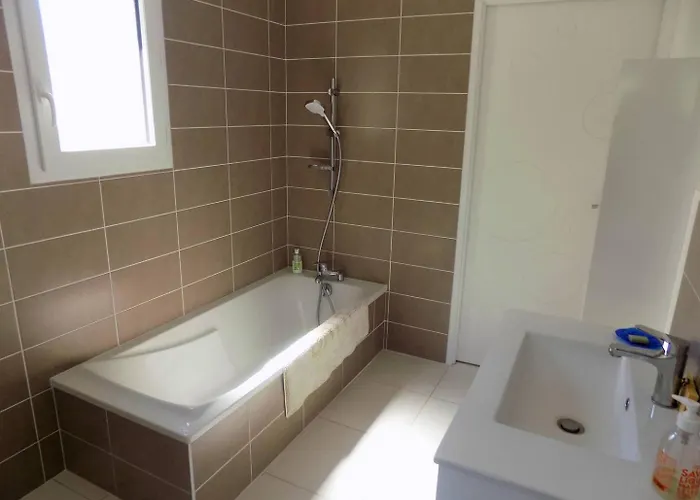 Villa - Maison Recente Avec Piscine Privative Dans Un Quartier Tres Calme Meschers-sur-Gironde